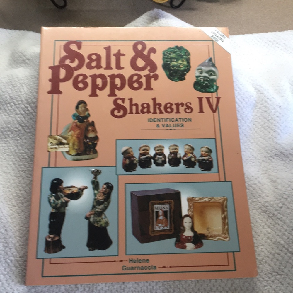 SALT AND PEPPER SHAKERS IDENTIFICATION AND VALUES